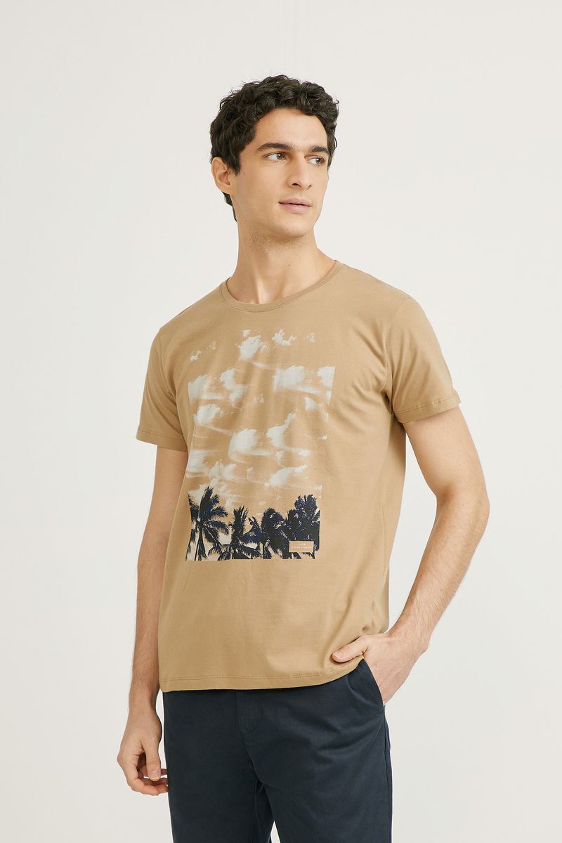 704477_2216_1-T-SHIRT-WEIRD-CLOUDS
