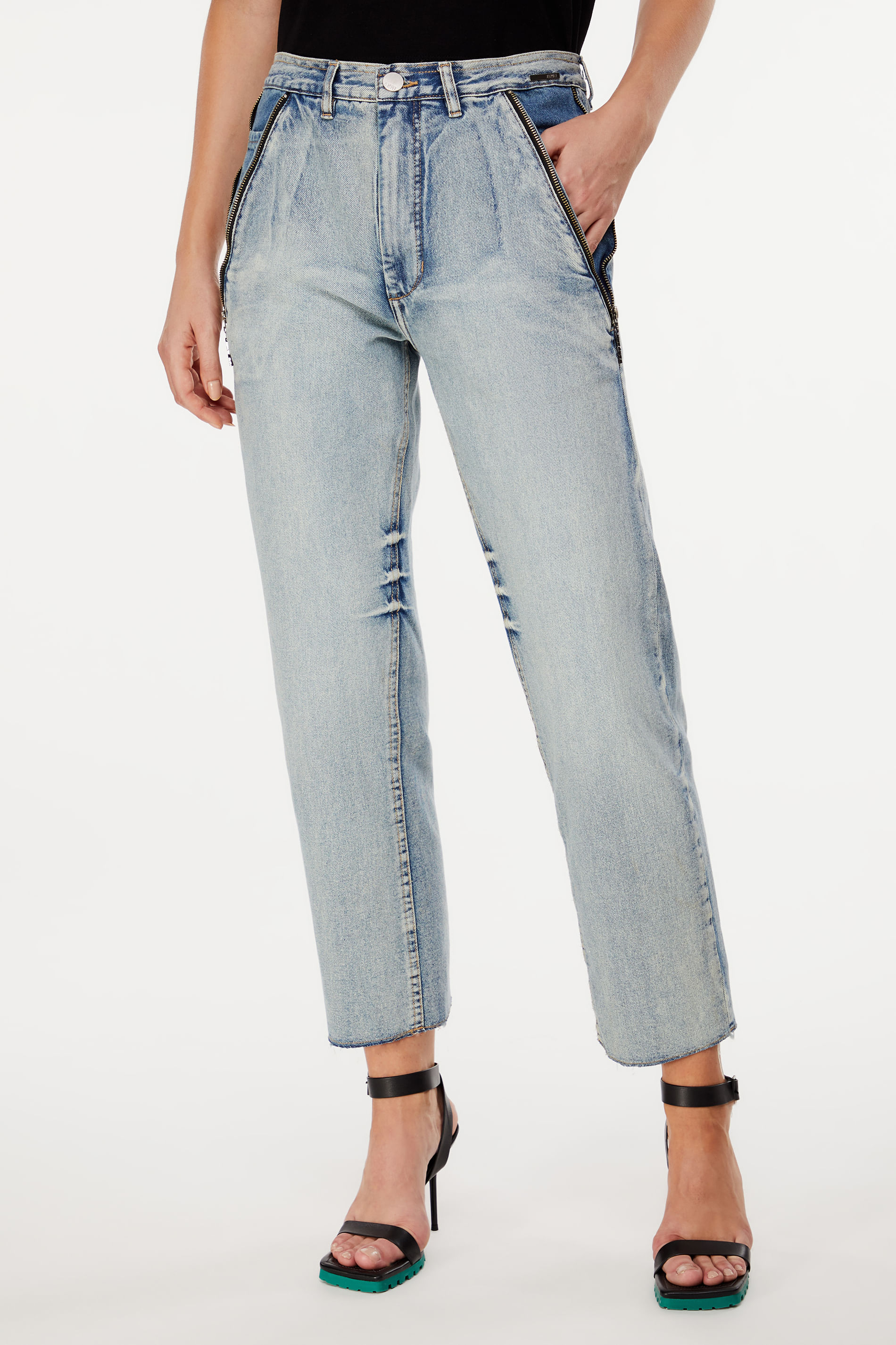 Calça J Brand Jeans Zíper Lateral Tam. 26 USA – Peguei Bode