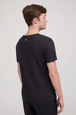 707594_0013_2-TSHIRT-YING-BEACH