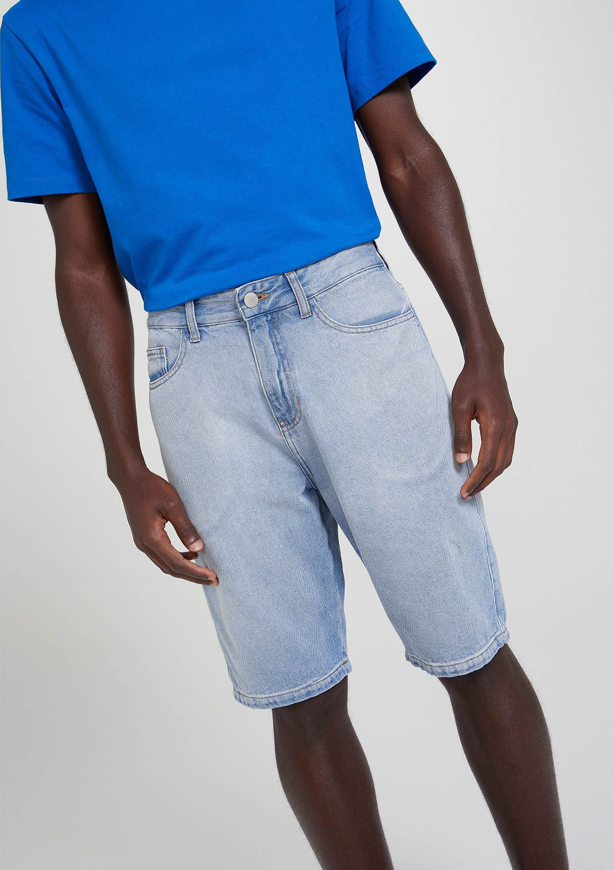 Bermudas Jeans Masculina em até 6x sem juros - Hering