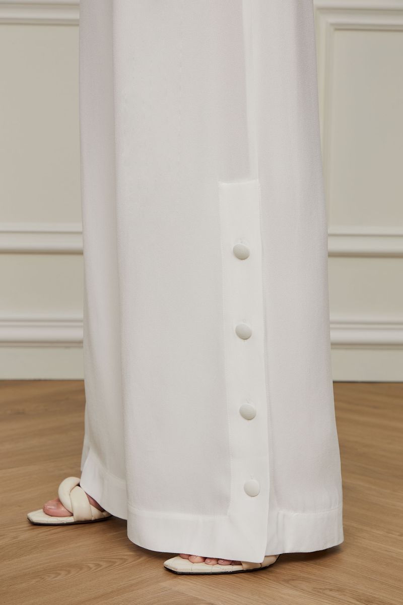 25340449_04346_5-CALCA-PANTALONA-DE-CREPE-COM-BOTOES-LATERAIS