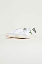 707889_0069_2-TENIS-BORDADO-ARARA-VERDE
