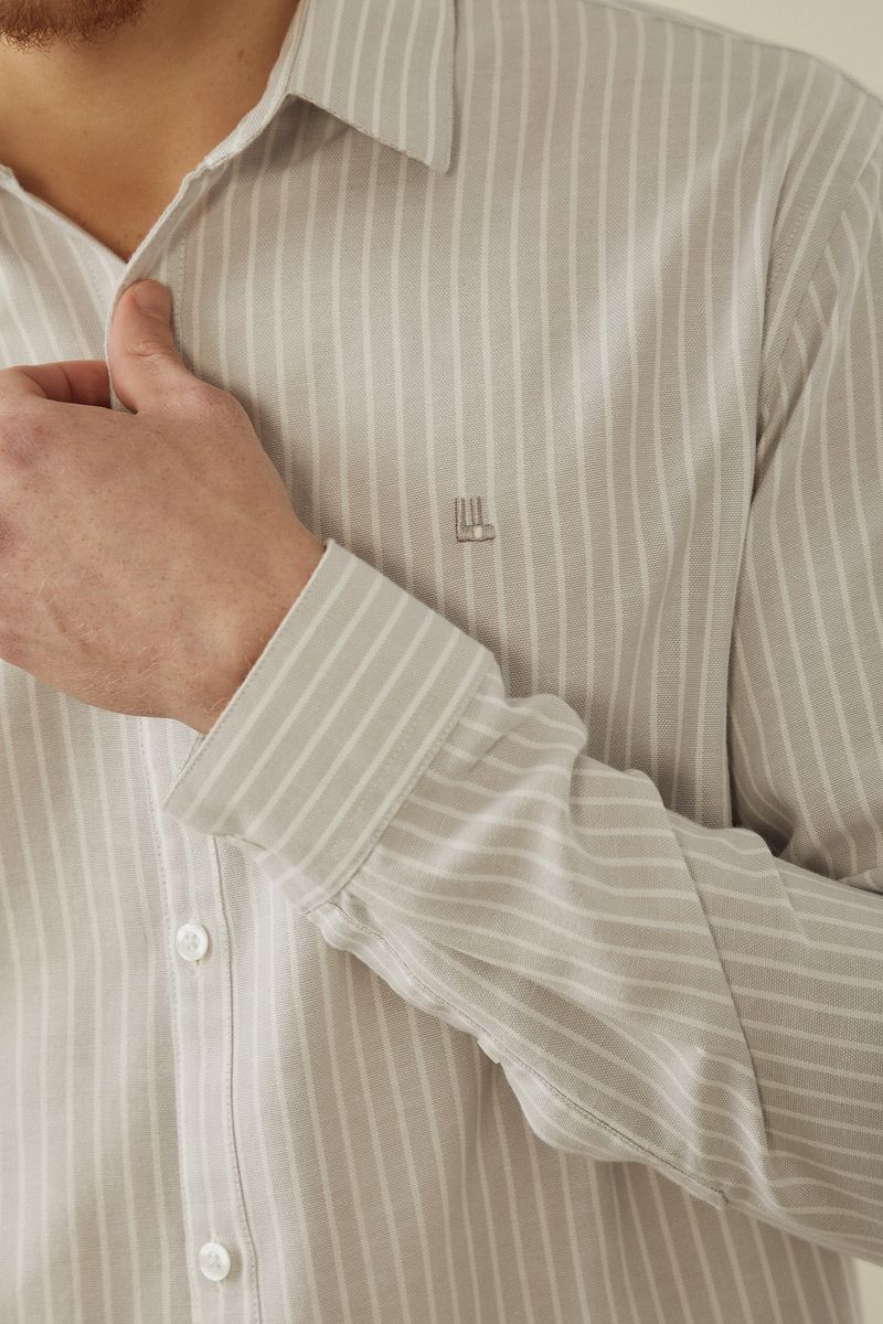 708352_0010_3-CAMISA-MANGA-LONGA-LISTRA-GREY