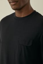 708383_0184_3-CAMISETA-MANGA-LONGA-BOLSO-TECH
