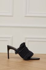 09012465_0005_4-MULE-DE-CROCHET-DESFIADO-PRETO