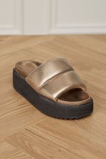 09012467_1101_3-SLIDER-DE-COURO-CHUNKY