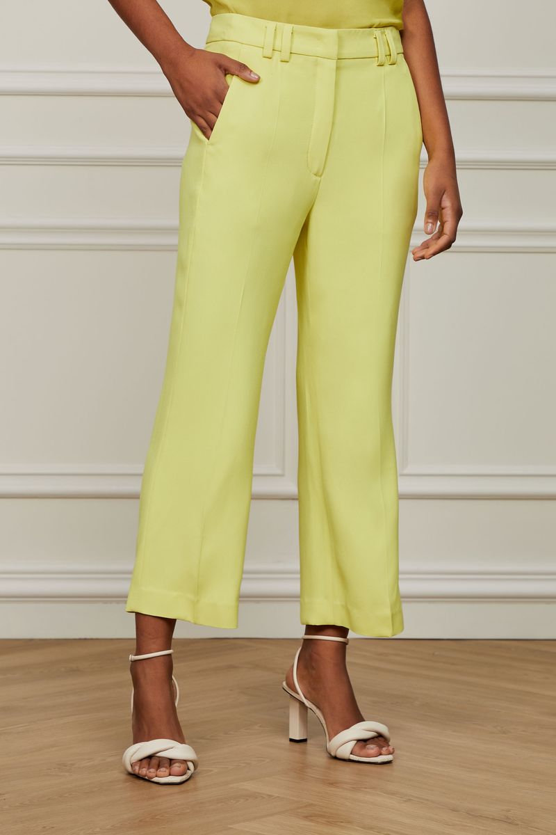 25340798_04525_2-CALCA-DE-CREPE-CURTA-VERDE-MATCHA