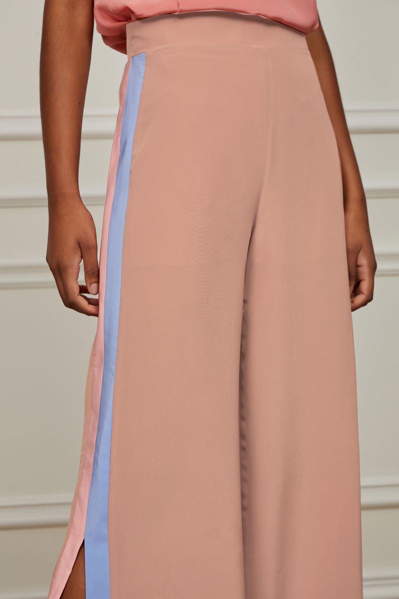 25340887_04505_4-CALCA-PANTALONA-DE-SEDA-BRONZE-LIGHT-COM-FENDAS-LATERAIS