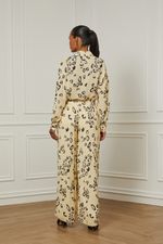 25341510_36118_3-CALCA-DE-GEORGETTE-AMPLA-ESTAMPADA-COM-FRANZIDO-NO-COS