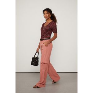 Calça Cargo De Crepe Rosa Mosqueta
