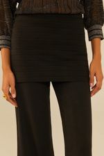 1519647_0005_2-CALCA-TRICOT-FLARE-COM-PALA