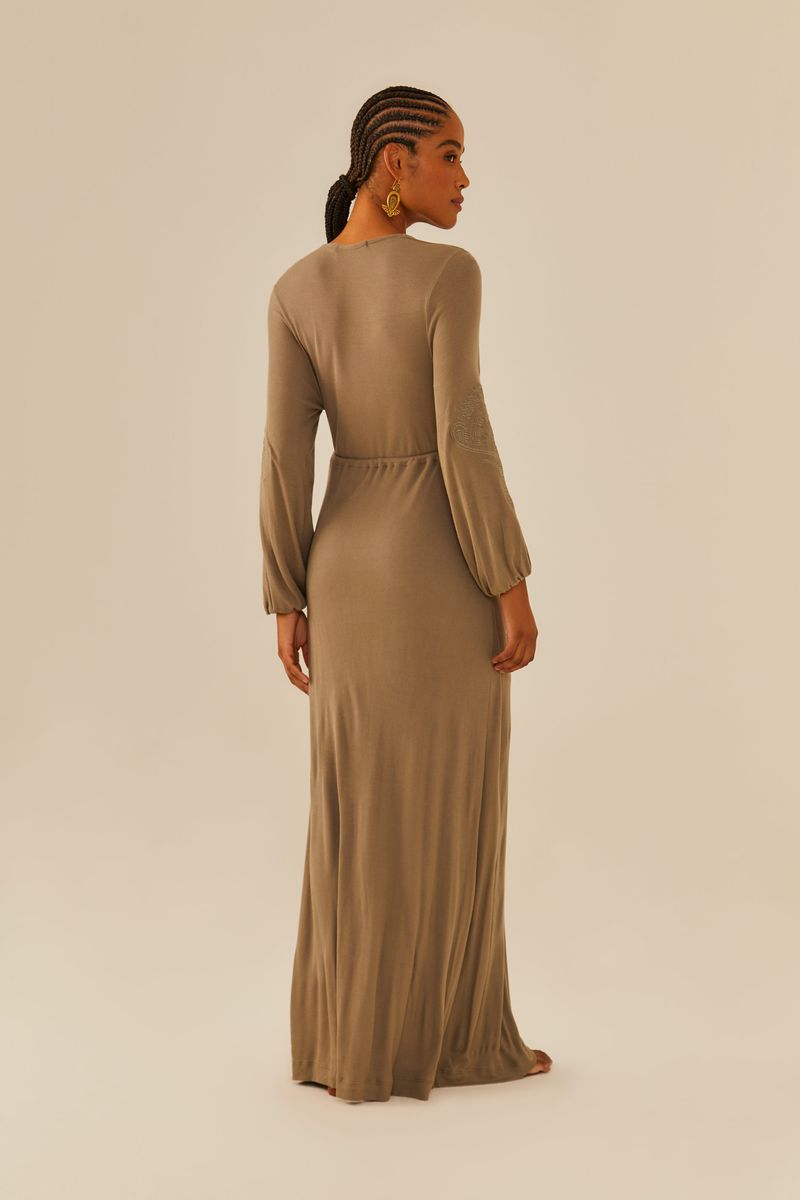 1520263_09049_3-VESTIDO-MANGA-LONGA-BORDADOS