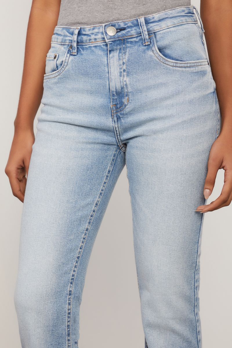 25054149_0105_4-CALCA-JEANS-BOOT-BASIC-HIGH-COM-FENDA