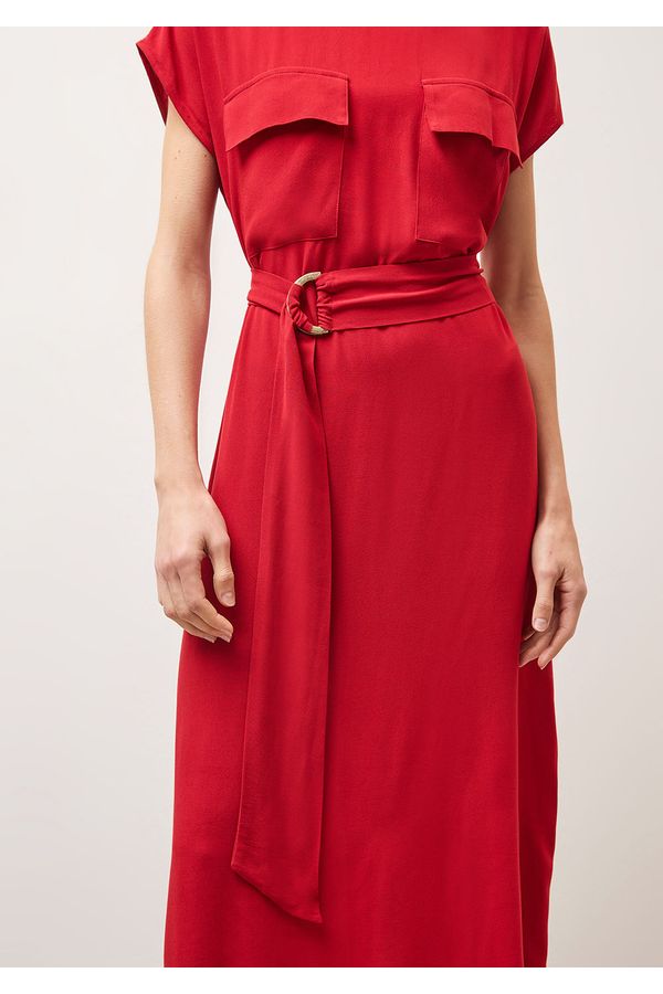 Vestido Iódice Midi Decote Redondo Com Bolso Vermelho