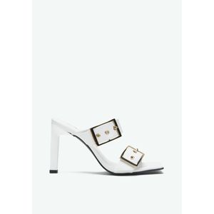 Sandália Com Fivela