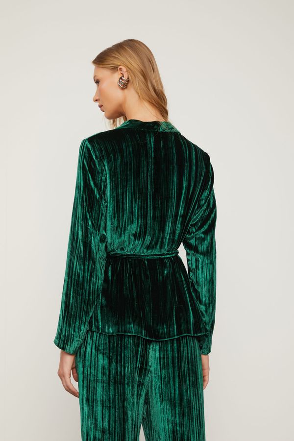 Blusa De Veludo Manga Longa Verde Com Amarração