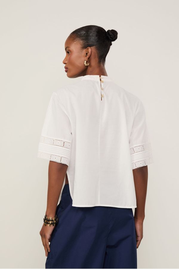 T-Shirt De Voil De Algodão Manga Curta Detalhe Rendas e Nervuras Off White