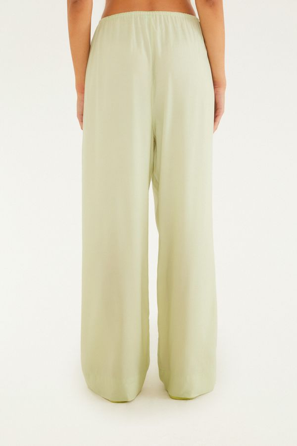 Calça Cós Elástico
