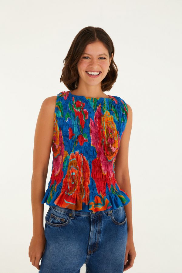 Blusa Lastex Estampada Rosas Pintadas