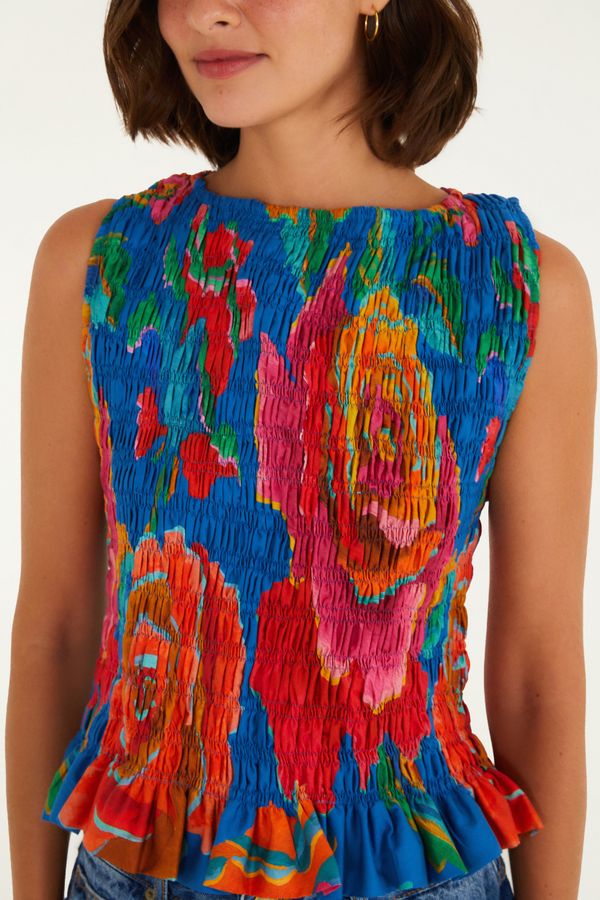 Blusa Lastex Estampada Rosas Pintadas