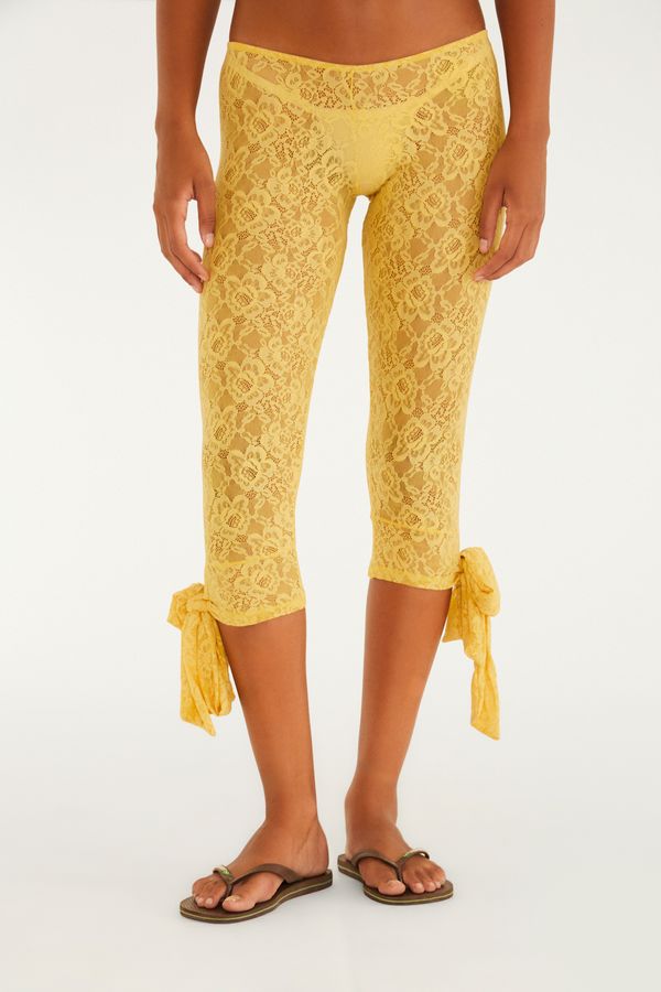 Calça Corsário Renda Laço