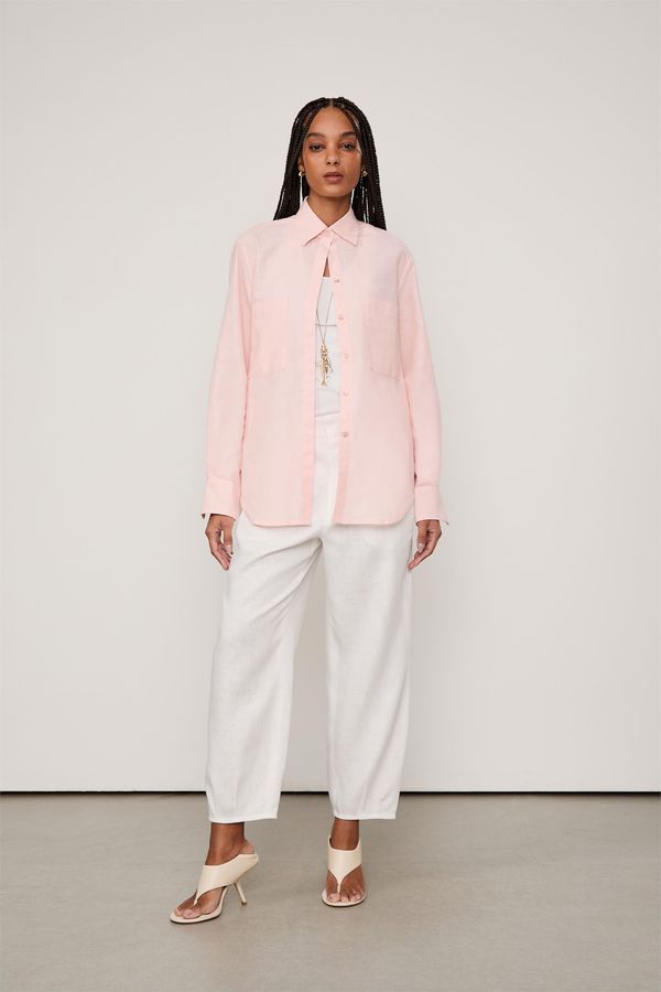 Camisa Over Bolsos