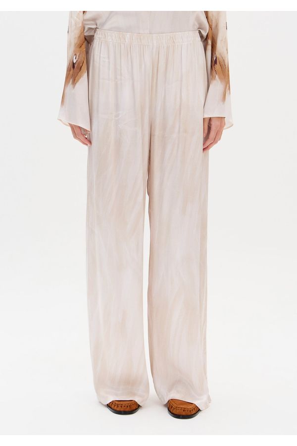 Calça Wide Leg Acetinada Cós De Elástico