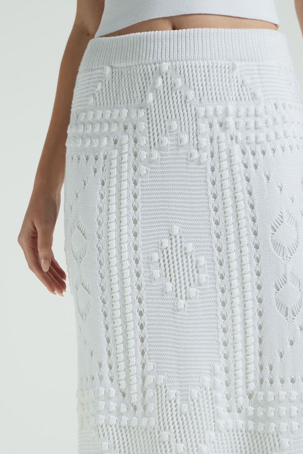 SAIA LONGA PONTO DETALHADO-BRANCO