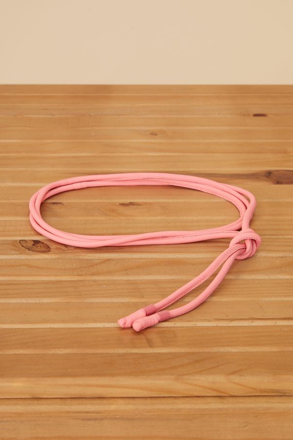 Cinto De Couro Rolotê Ponteira Rosa